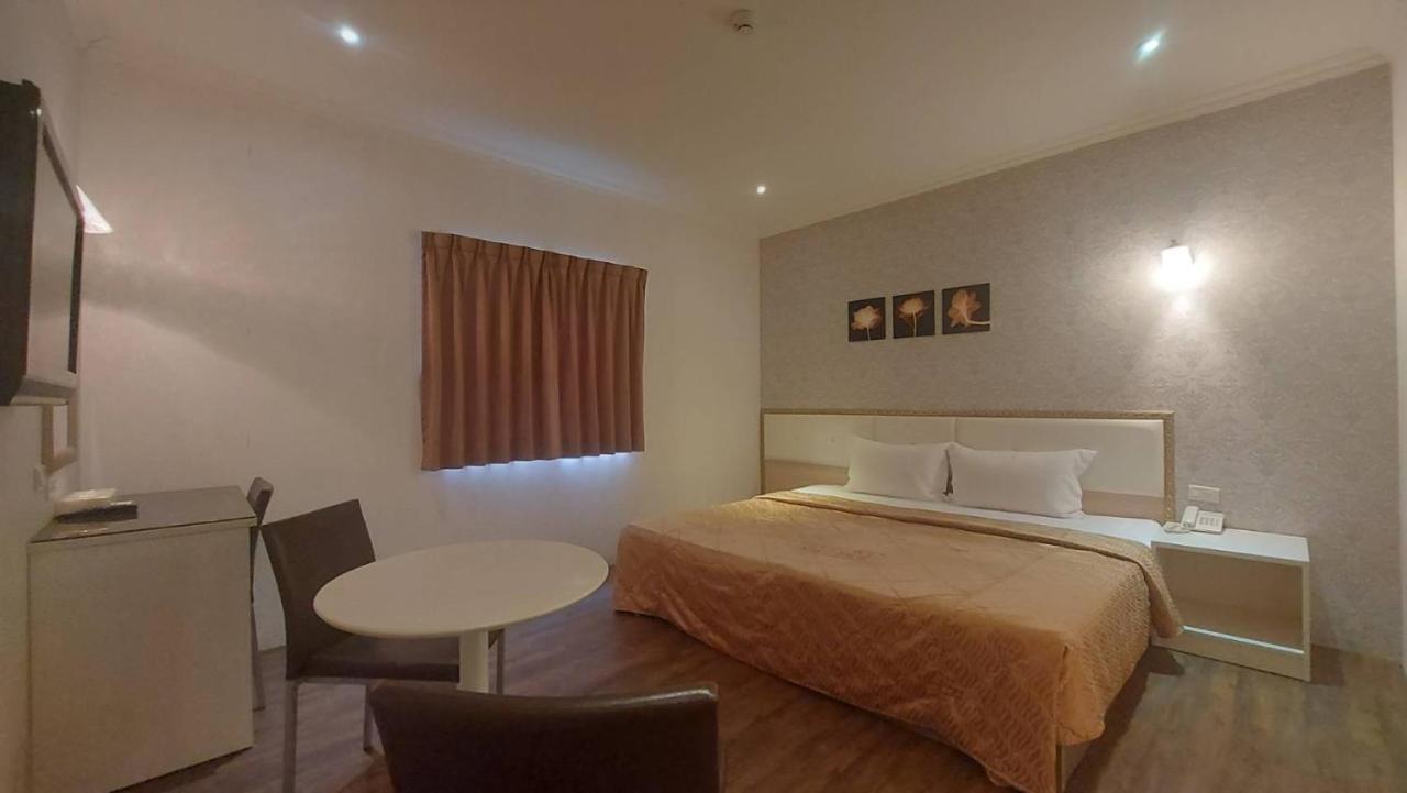 Jungle City Motel 嘉義市 エクステリア 写真
