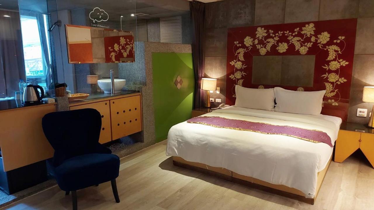 Jungle City Motel 嘉義市 エクステリア 写真